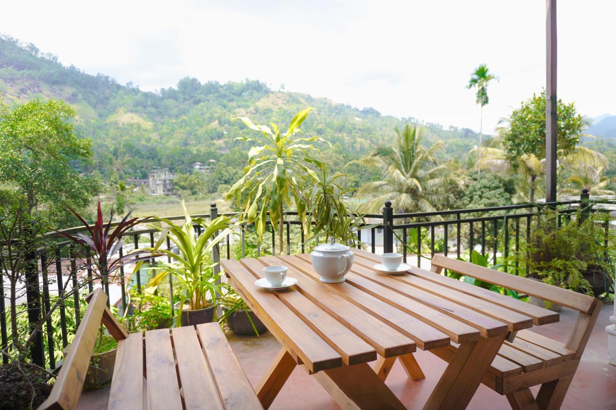Sadula Home Villa Ella Exterior photo